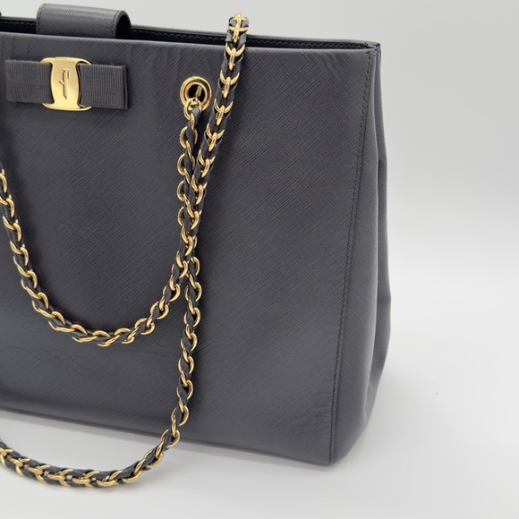 Salvatore Ferragamo Leather Chain Tote Bag Handbag Grey Gold - Picture 6 of 16